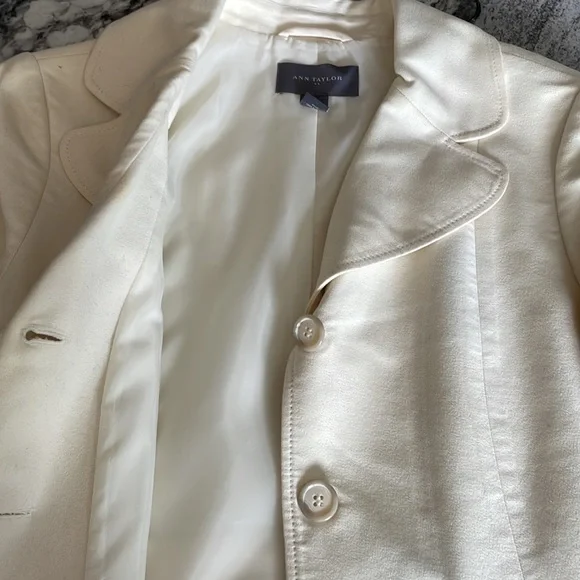 Women’s Ann Taylor dress coat (size 16) - Picture 4 of 5